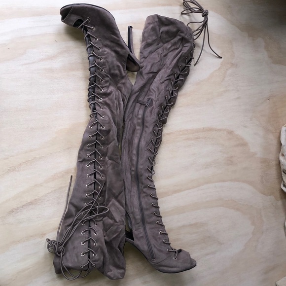 Lola Shoetique High Authority Knee High Heels - Picture 3 of 4